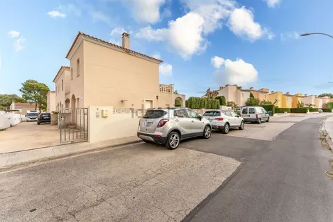 Maison 98 m² à Mont-roig del Camp