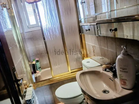 Zimmer zur Miete, Madrid (2/4)