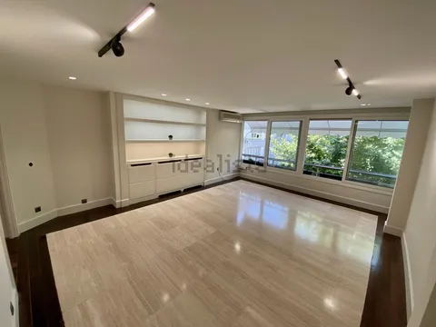 Appartamento 160 m² a Madrid