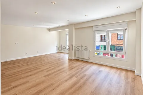 Piso de 130 m² en Camargo