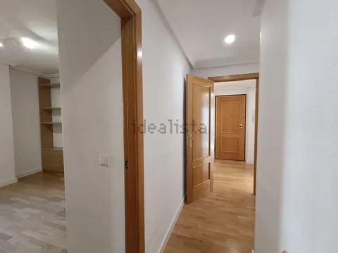 Flat 100 m² in Madrid