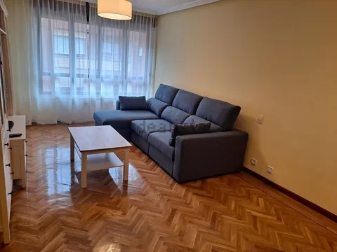 Piso de 120 m² en Oviedo (2/17)