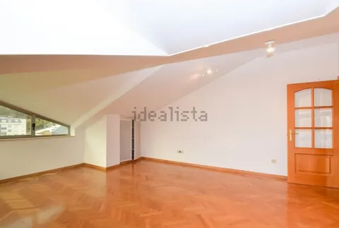 Pis de 83 m² a Culleredo