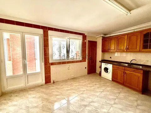 Wohnung 185 m² in La Bañeza