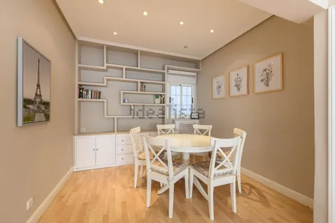 Wohnung 80 m² in Madrid