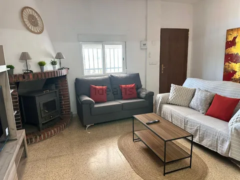 House 85 m² in Godelleta