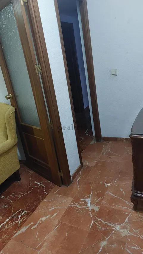 Pis de 85 m² a Còrdova
