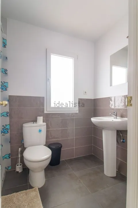 Wohnung 140 m² in Granada