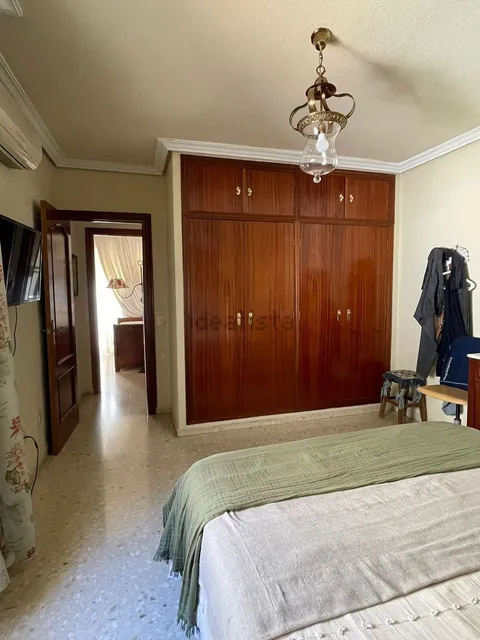 Pis de 95 m² a Còrdova
