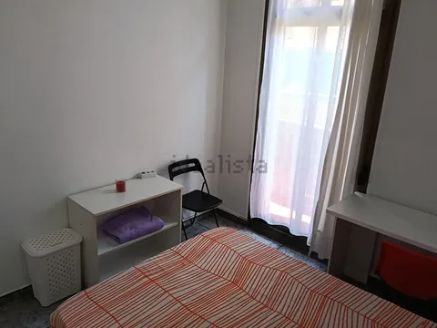Habitació de lloguer, Badalona