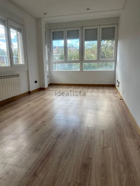 Wohnung 75 m² in Madrid (2/7)