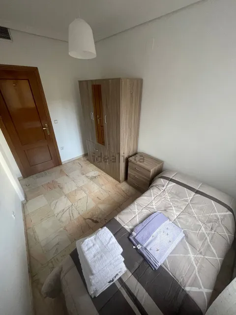 Habitació de lloguer, Còrdova (2/25)