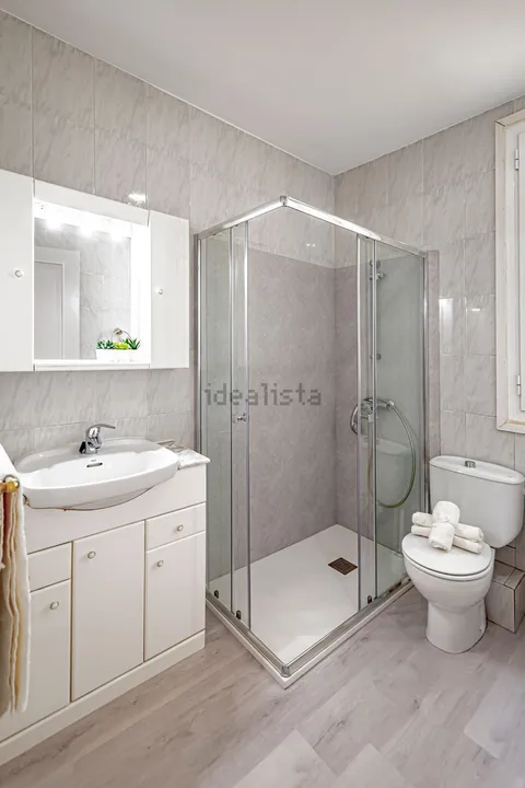 Wohnung 107 m² in Madrid