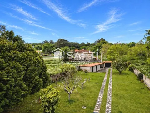 Casa de 345 m² a Vigo