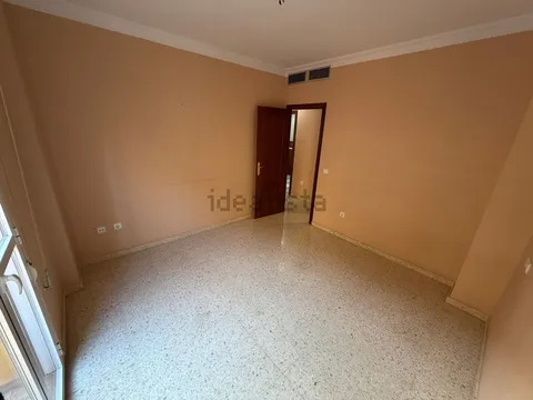 Apartamento 93 m² em Dos Hermanas