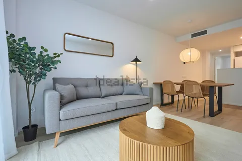 Pis de 88 m² a l'Hospitalet de Llobregat (2/25)