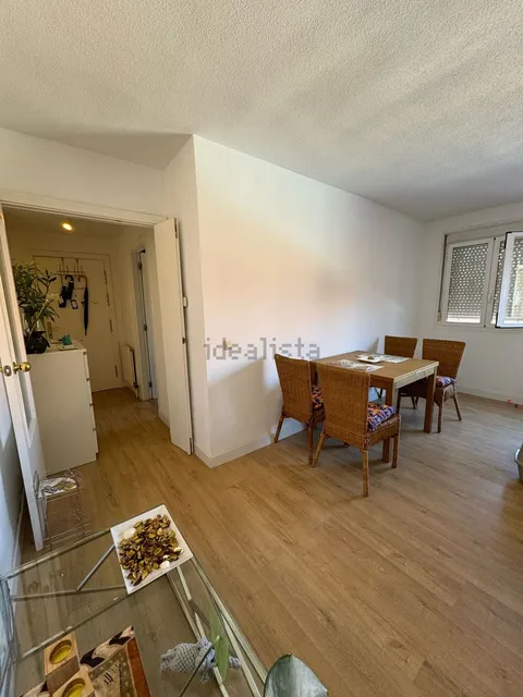 Habitació de lloguer, Madrid (4/23)