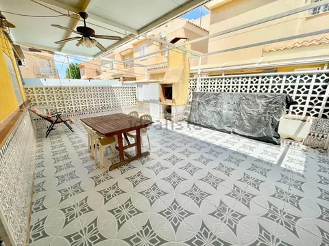 Casa de 85 m² en Los Alcázares