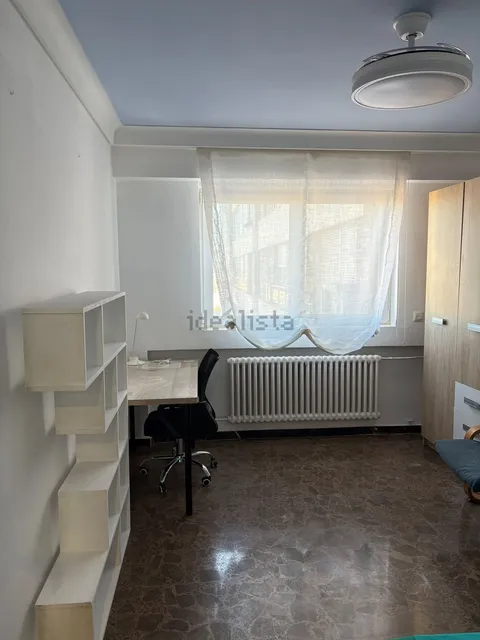 Room for rent, Zaragoza (2/20)