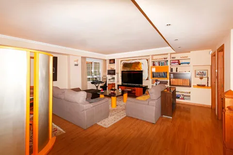 Casa de 380 m² a Alacant (4/29)