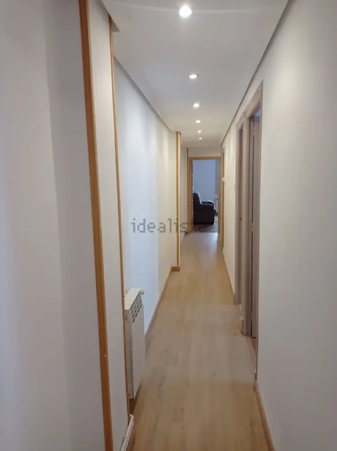 Flat 90 m² in Burgos (2/13)
