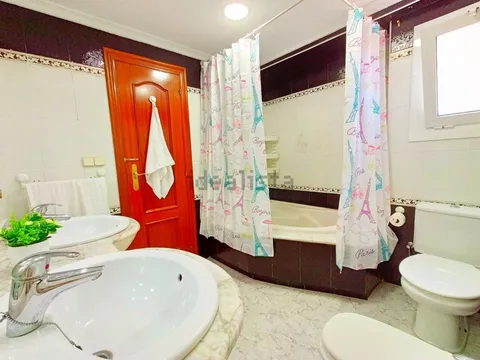 Habitació de lloguer, Montcada