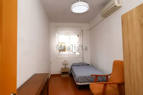 Casa de 210 m² a Montcada i Reixac