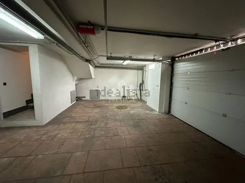 Casa 222 m² a Villares de la Reina