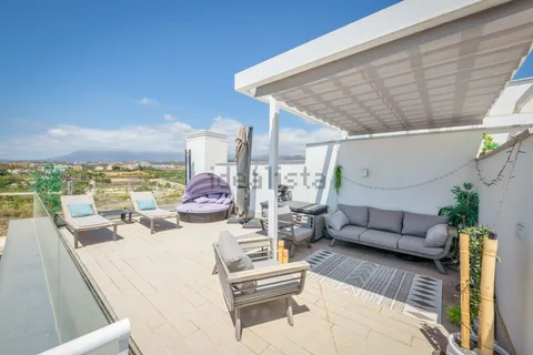 Квартира 105 м² в Estepona