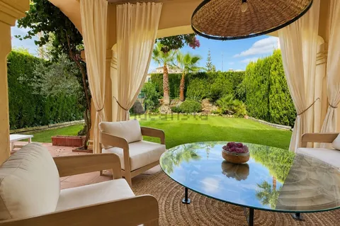 Будинок 216 м² у San Roque