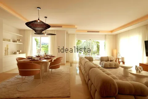 Casa de 330 m² en Marbella