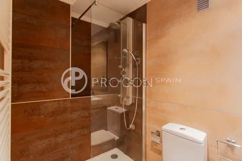 Pis de 108 m² a València