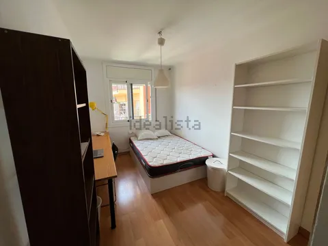 Кімната в оренду, Terrassa (2/12)