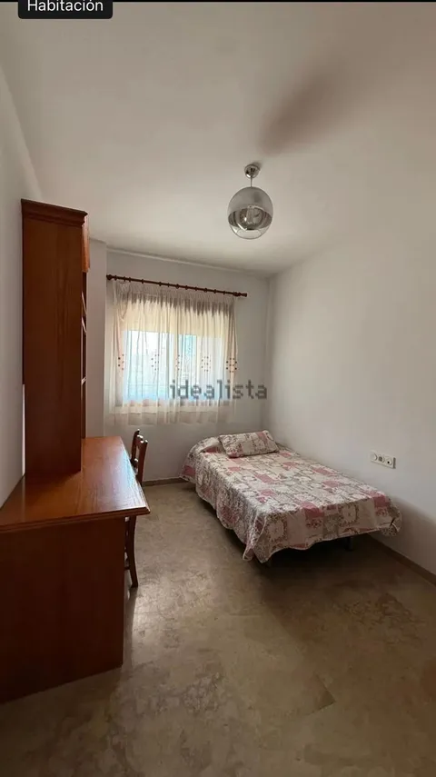 Room for rent, Almeria
