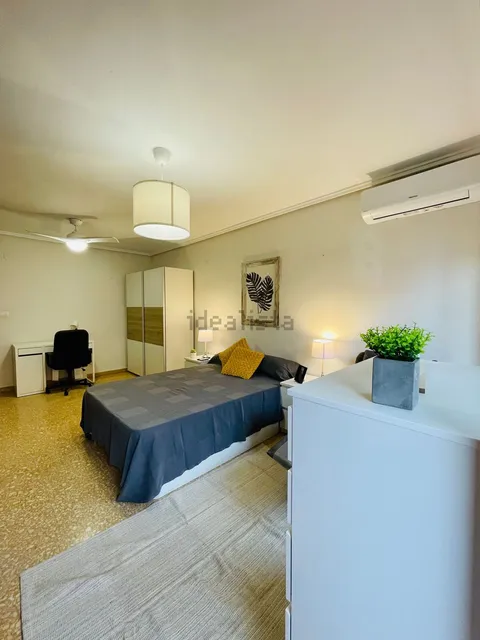 Chambre à louer, Valence (3/14)