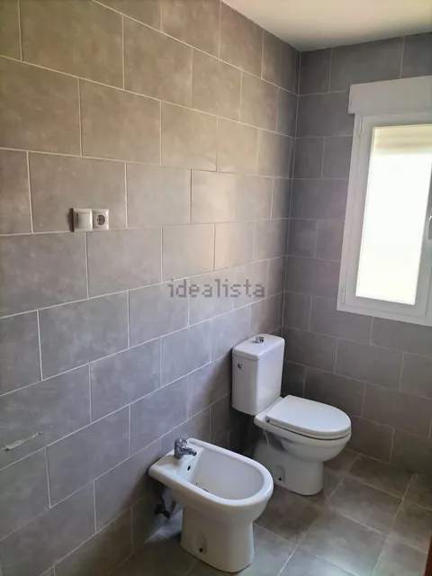 House 230 m² in Hormigos