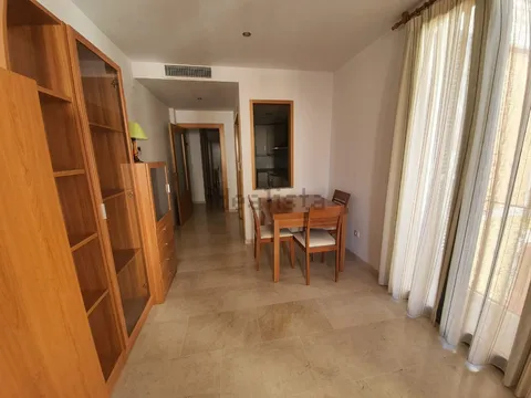 Wohnung 90 m² in Granada