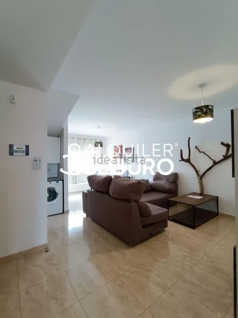 Flat 75 m² in Yeles