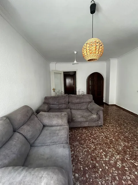 Flat 84 m² in Seville