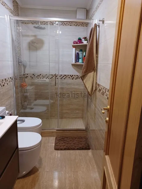 Habitació de lloguer, Barcelona (3/10)
