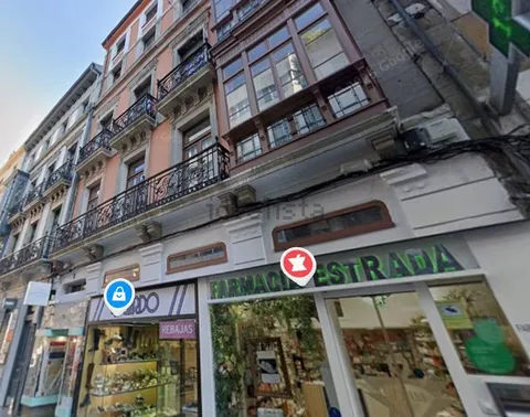 Piso de 75 m² en Oviedo
