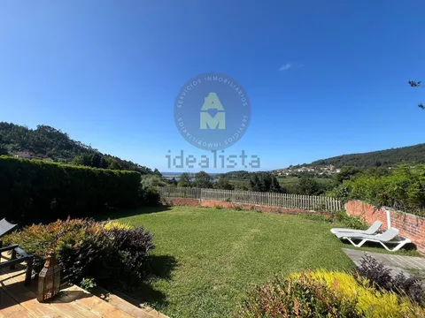 Haus 290 m² in Ferrol