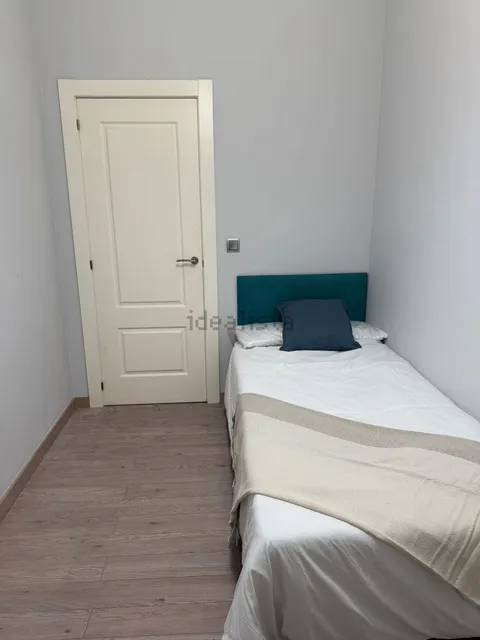 Room for rent, Zaragoza