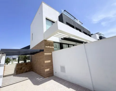 Casa de 210 m² a Estepona