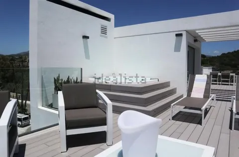 Haus 180 m² in Estepona