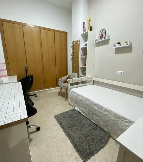 Pis de 90 m² a València