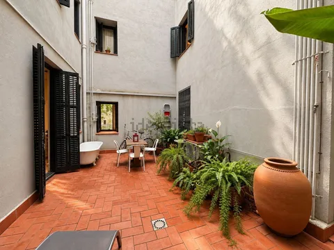 Wohnung 122 m² in Barcelona