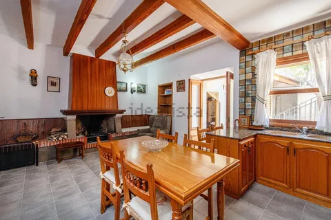 Chambre à louer, Selva
