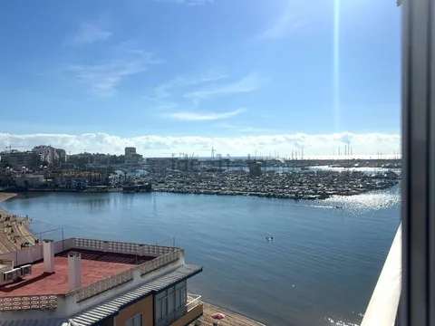 Piso de 107 m² en Torrevieja