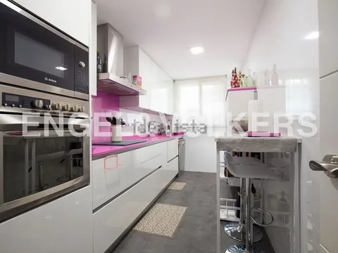 Wohnung 110 m² in Montcada / Moncada